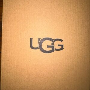 UGG Box with Black Logo and Label